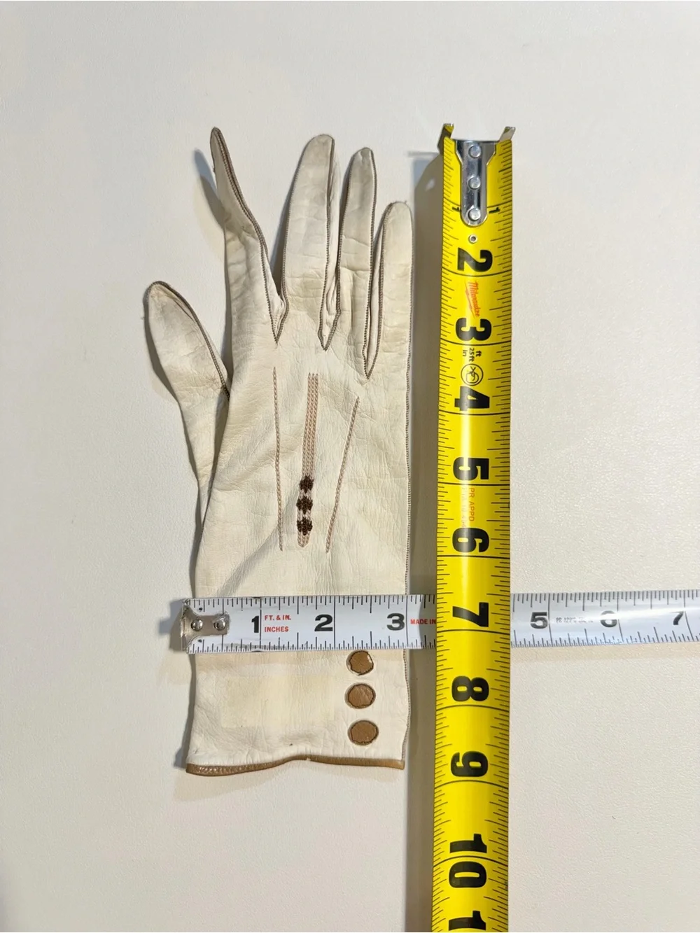 VINTAGE antique kid kidskin leather wristlet gloves women’s French France 40s